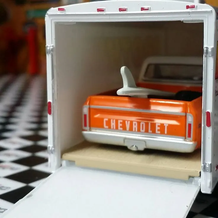 46887 c10 diecast buying