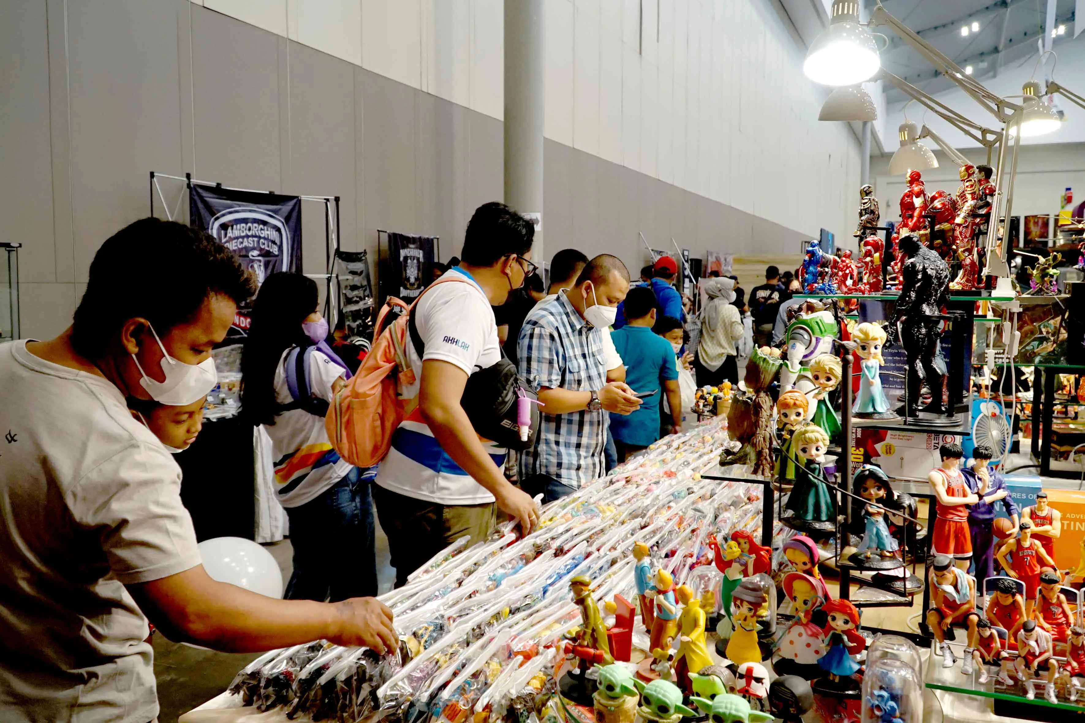 46907 diecast expo negotiating