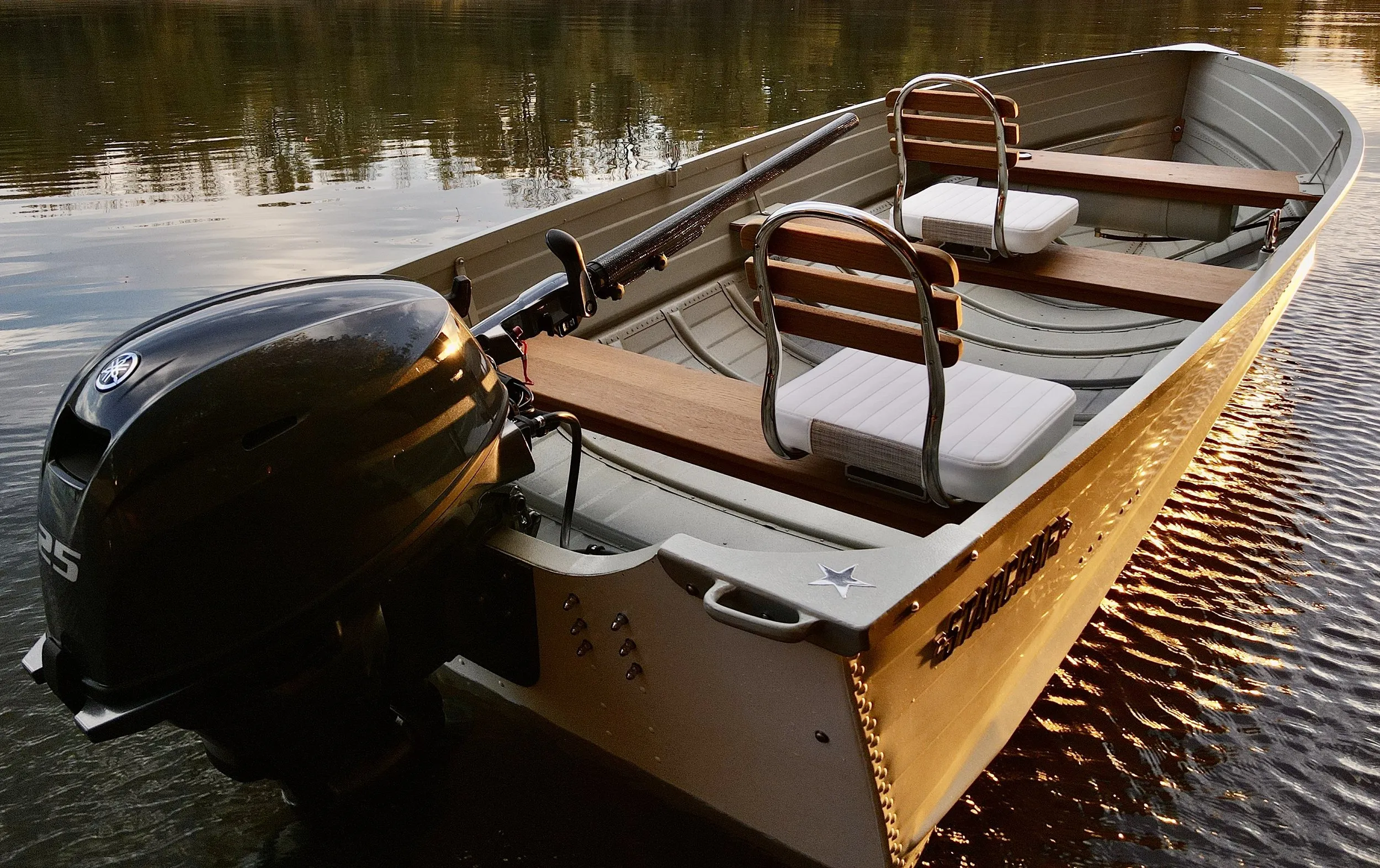 46925 historical diecast boat