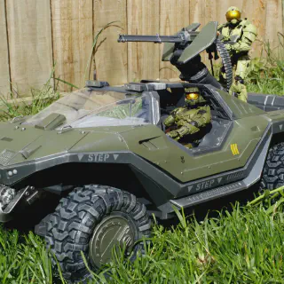 /img/46942-halo-warthog-diecast-specialty.webp
