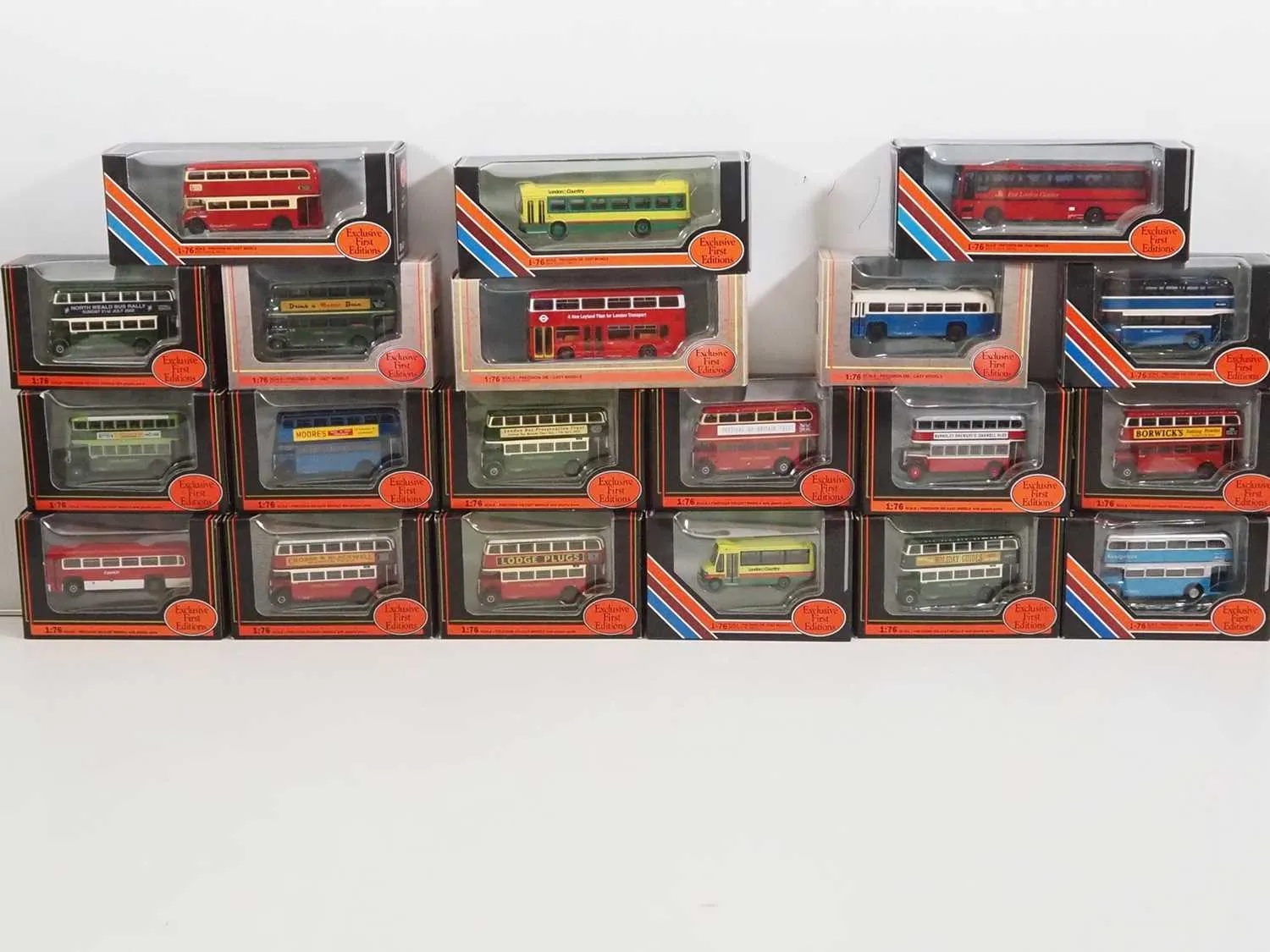 46961 efe diecast bus variations