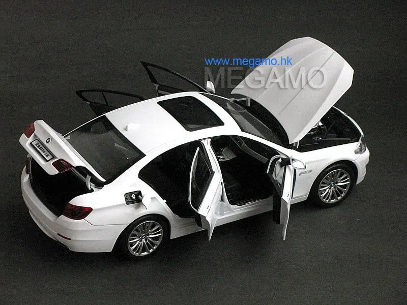 46991 bmw f20 diecast white material build