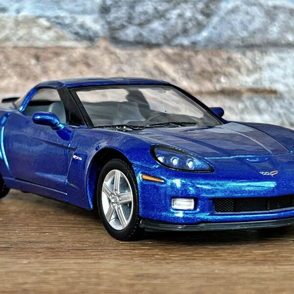 46994 corvette c3 diecast close up