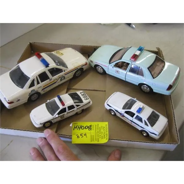 47009 disney cars police car 4