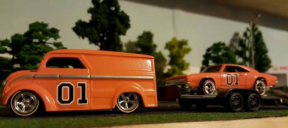 47017 rosco coltrane police car diecast