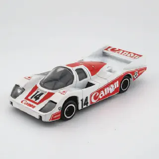 /img/47020-diecast-toys-display.webp