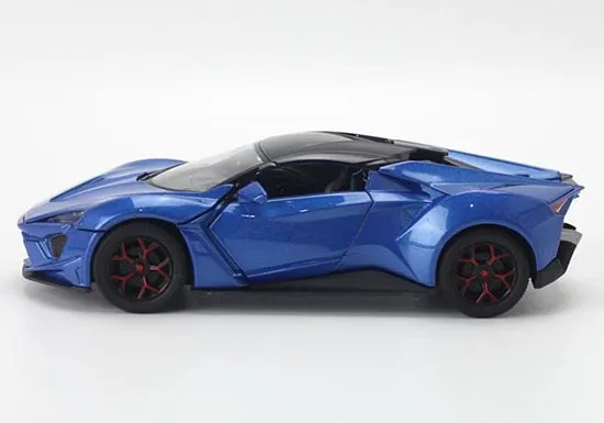 /img/47026-fenyr-supersport-diecast-details.webp