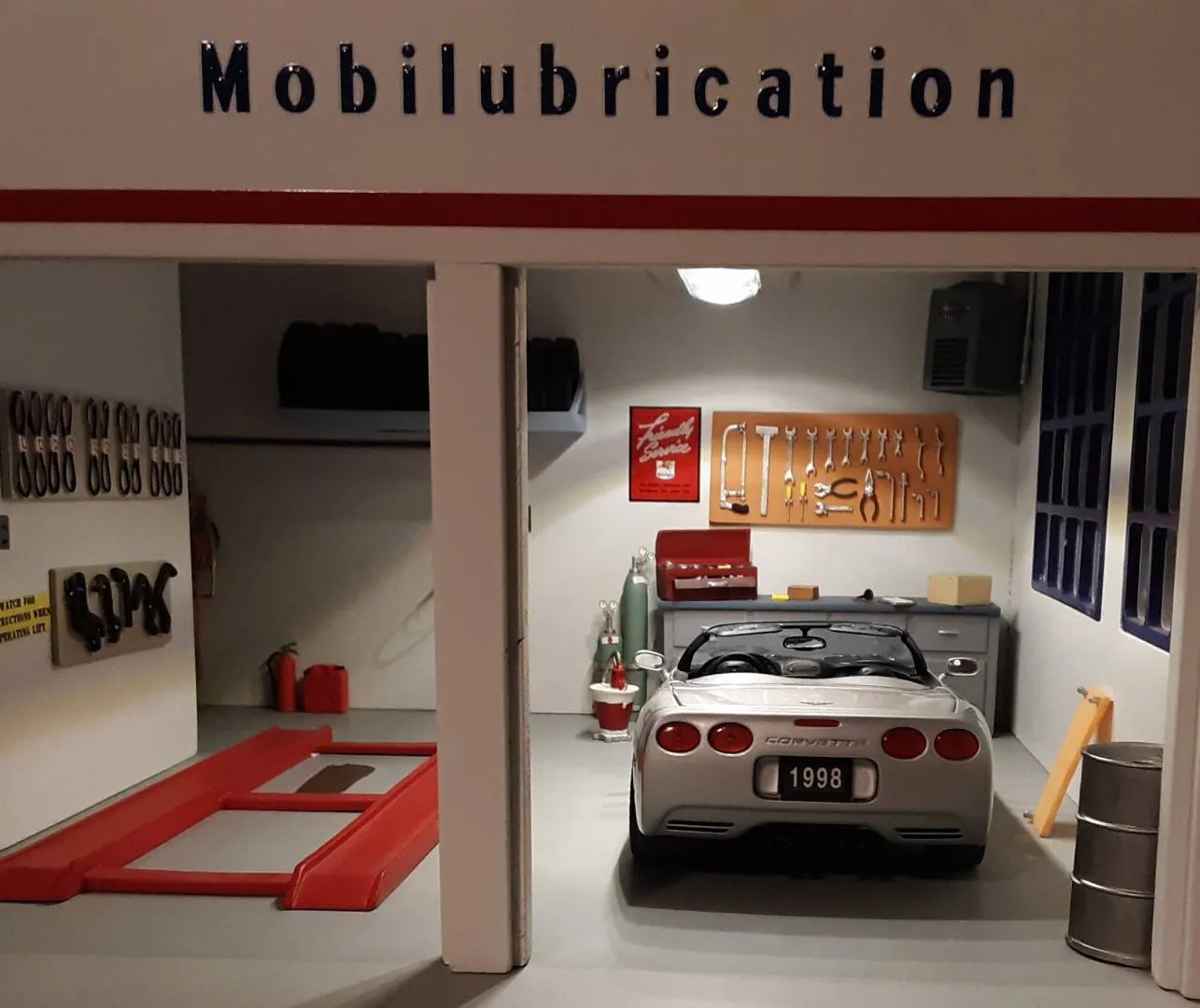 47038 corvette diecast scale