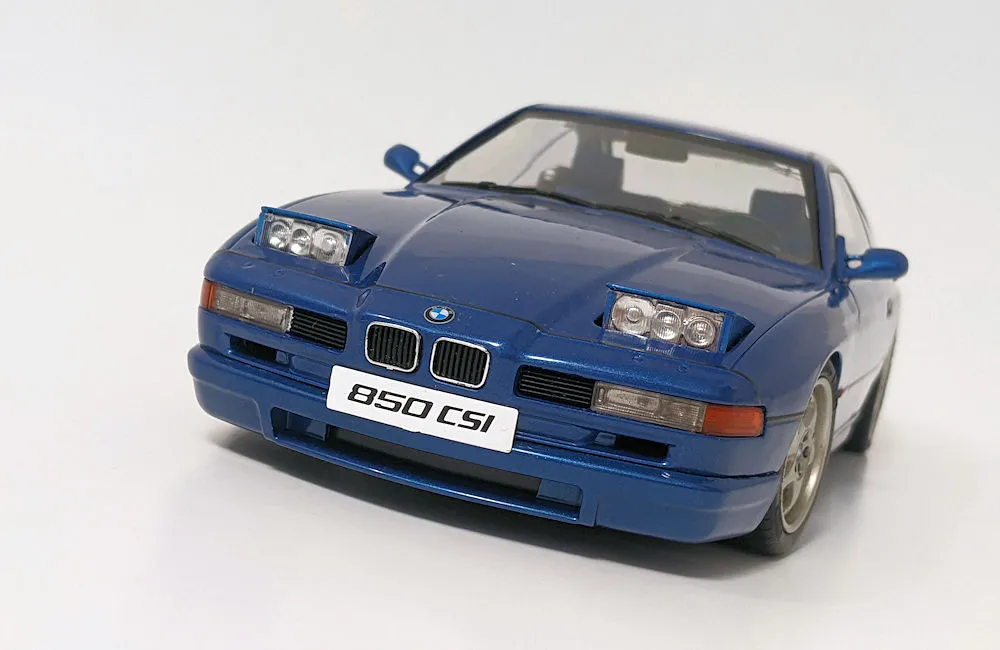 47058 bmw 850csi packaging