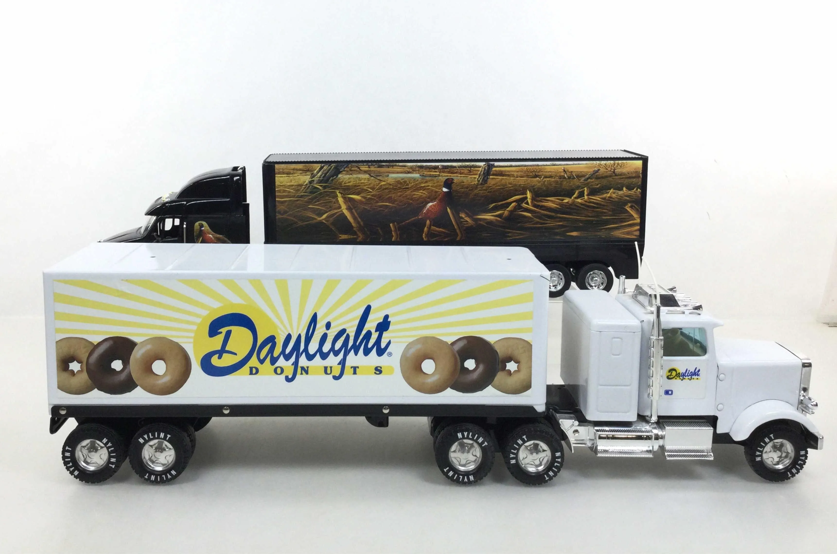 47061 diecast model semis overview