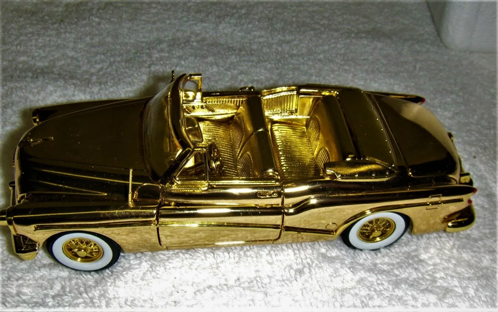 47091 danbury mint collection