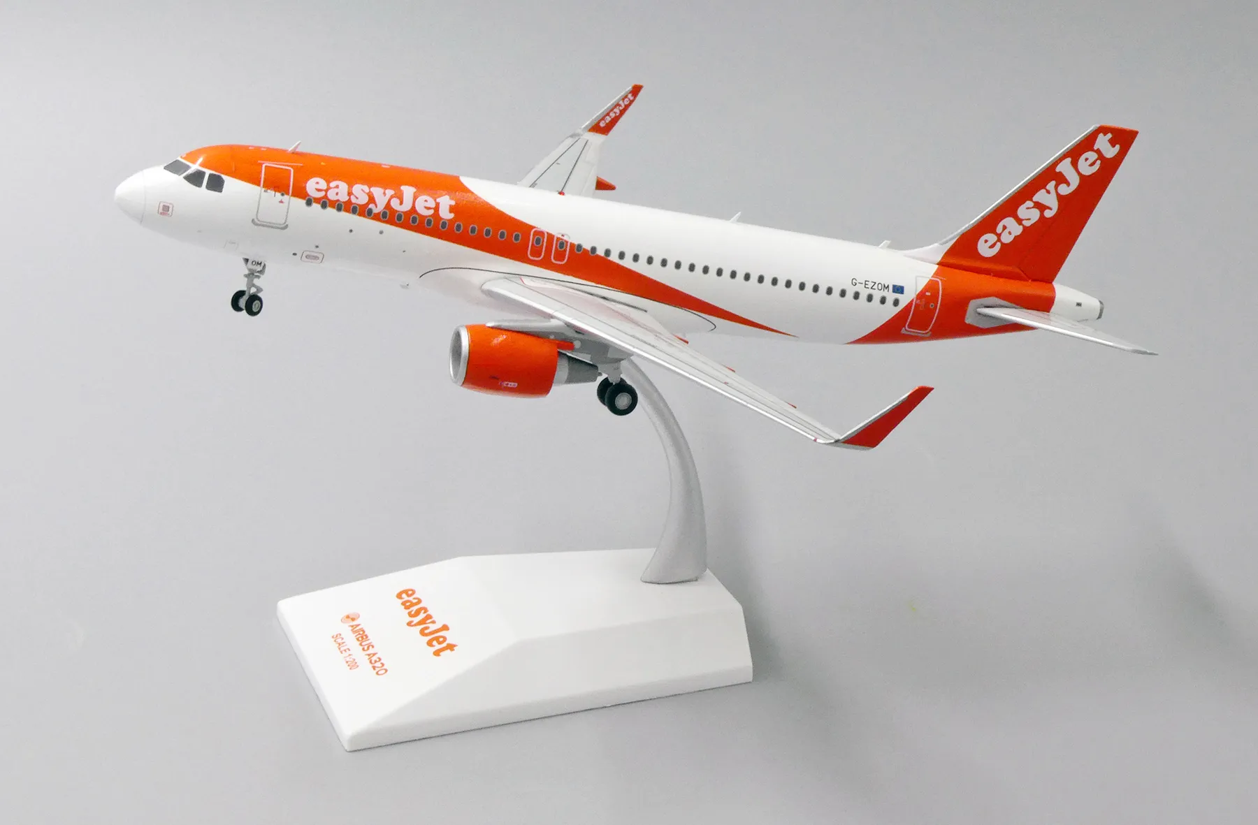47092 easyjet airbus a319 diecast