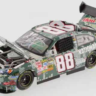 /img/47107-dale-jr-eagles-car-diecast-collector.webp