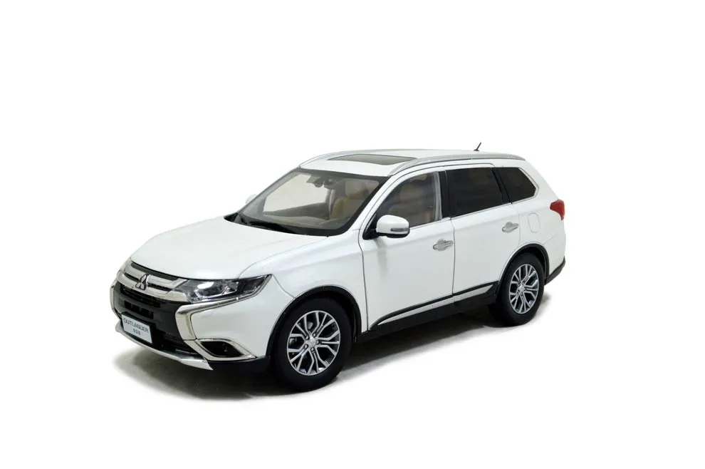 47121 mitsubishi outlander diecast car 1