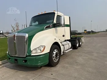 47122 diecast truck collection