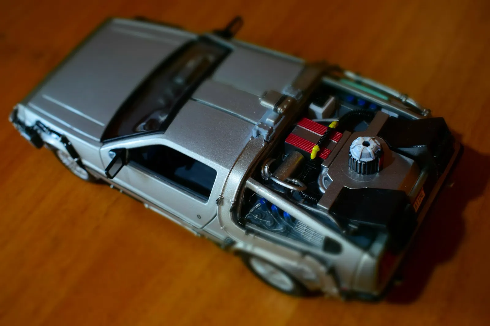 47144 delorean collection display