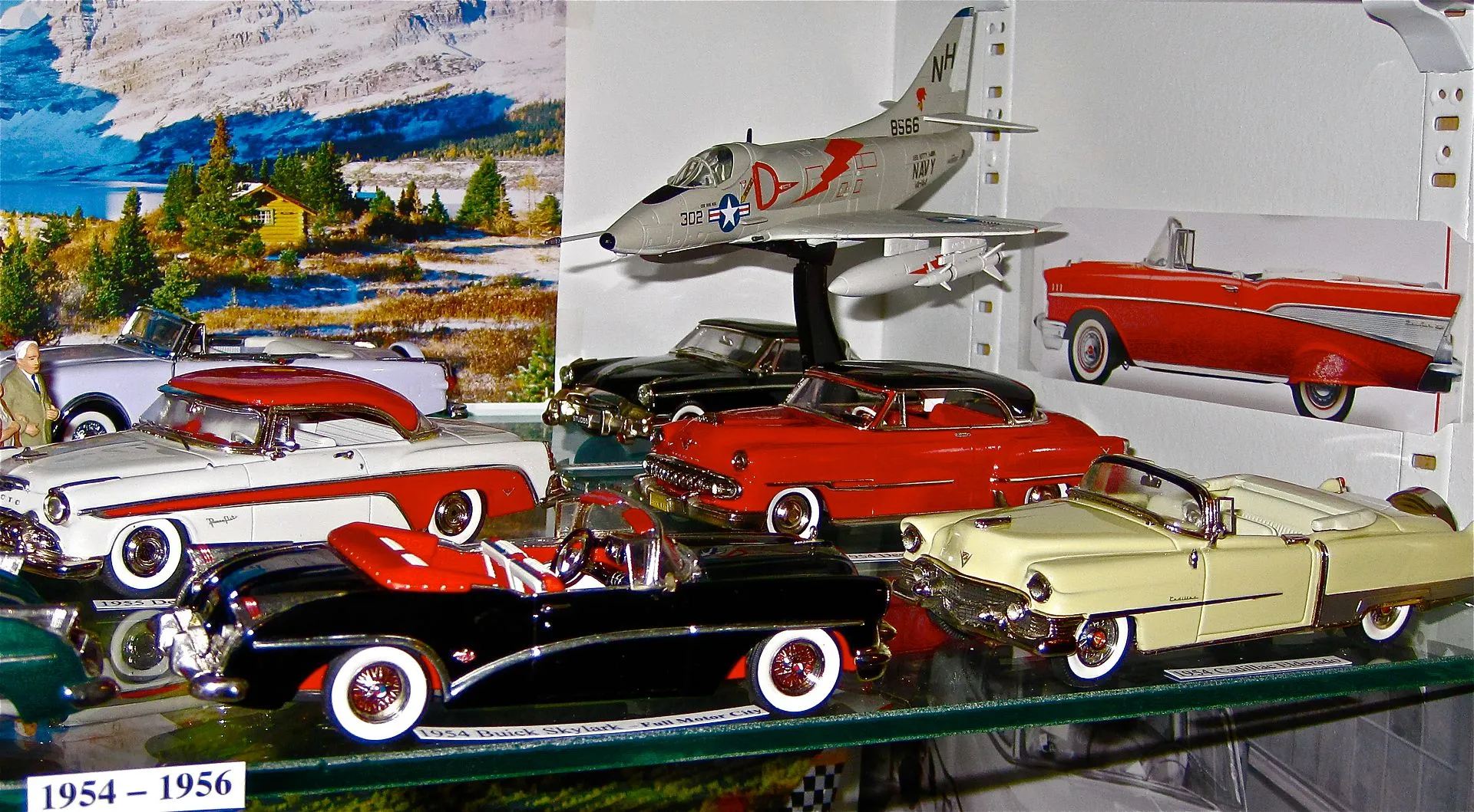 /img/47150-displaying-diecast-models.webp