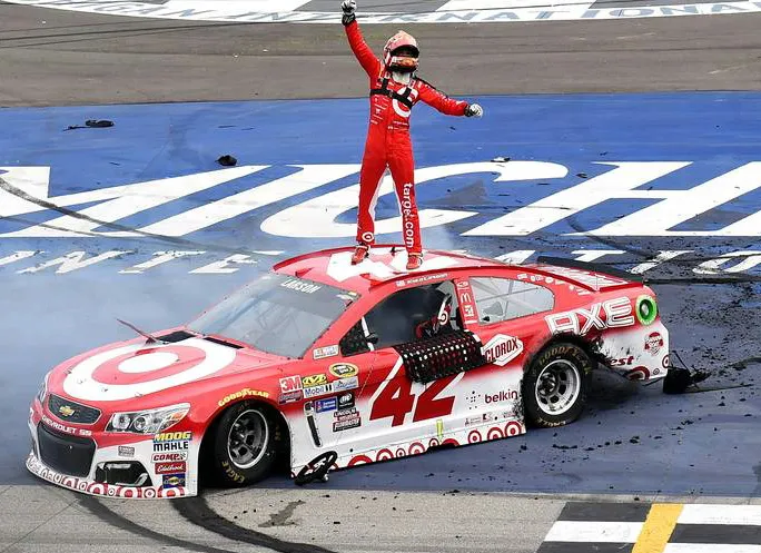 47166 kyle larson michigan win diecast details