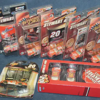 /img/47167-nascar-diecast-market.webp