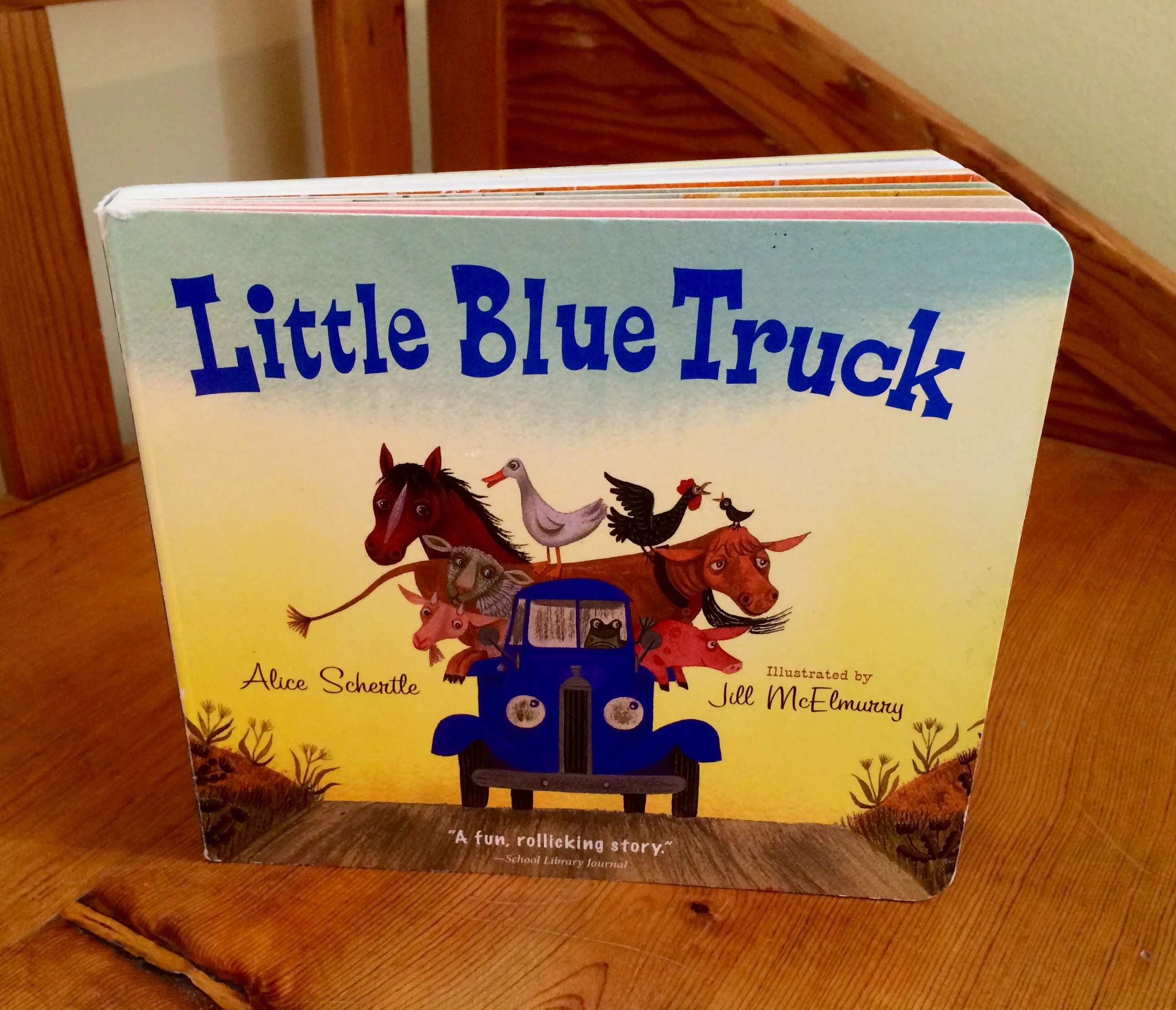 47186 little blue truck farm animals