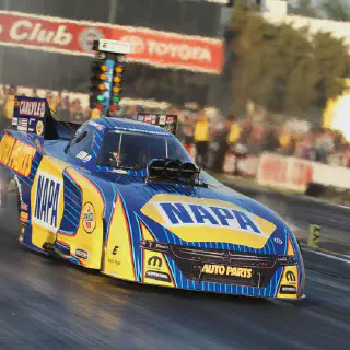 /img/47194-nhra-diecast-guide.webp