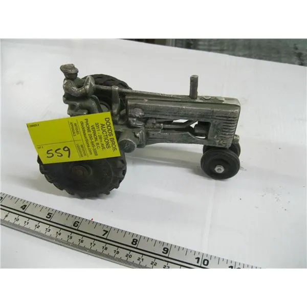 47201 diecast tractor toy durable construction