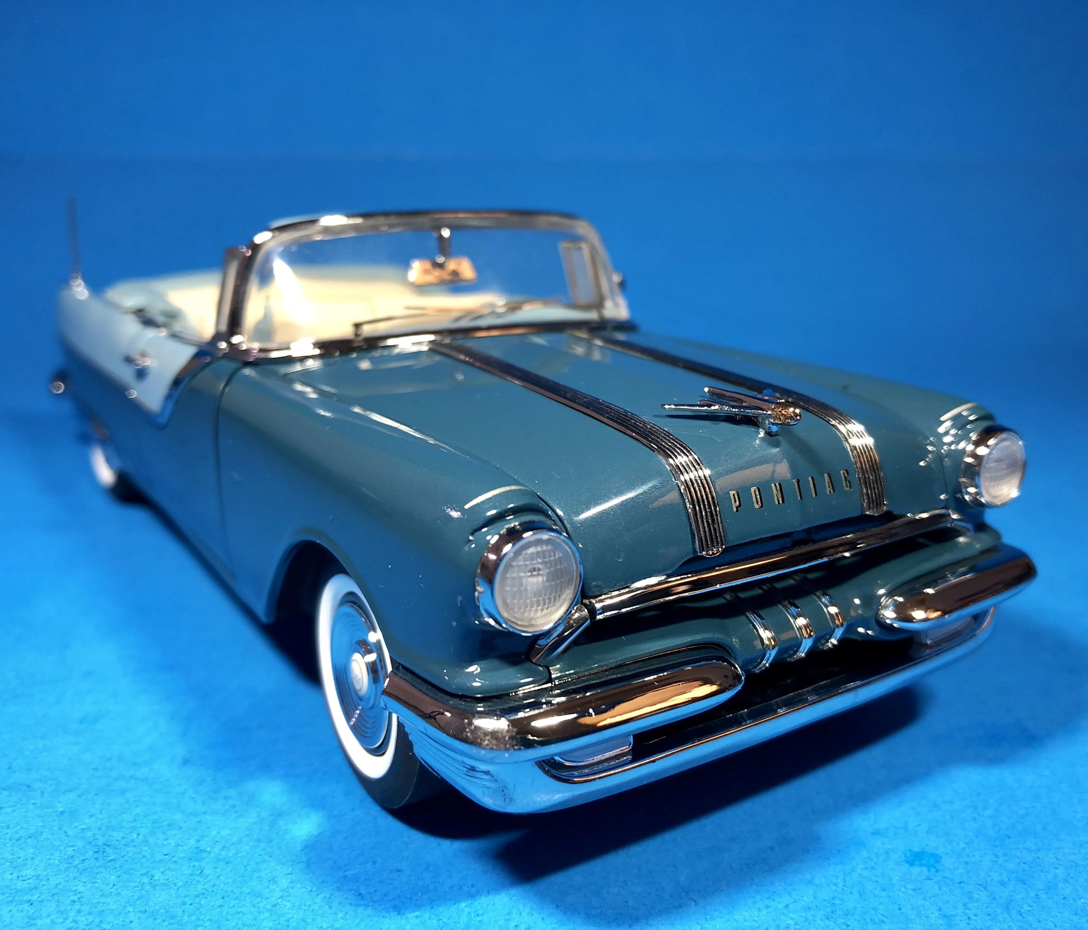 47207 pencahayaan foto diecast